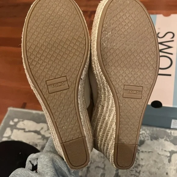 Brand New Toms Monica Wedge Shoes 8 - Picture 6 of 7